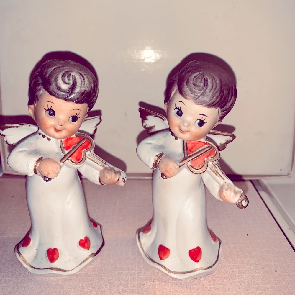 2 Vintage Lefton Angel playing Heart Guitar